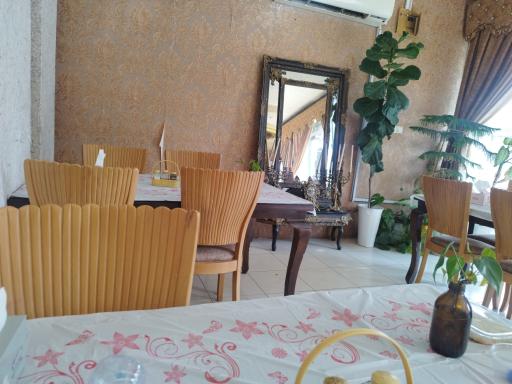 عکس مجتمع خدمات غذایی اقامتی ترنج