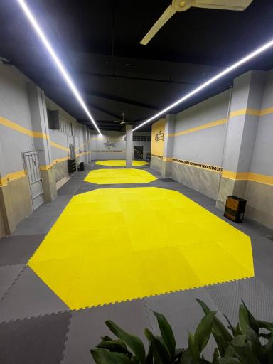 عکس باشگاه تکواندو رزمی هوازی رکورد