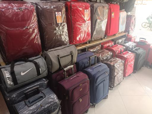 عکس کیف جوان 