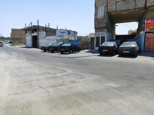 عکس مرکز تخصصی پژو 2000