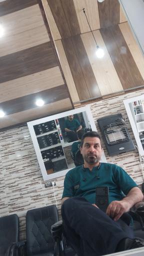 عکس پیرایش ولیعصر