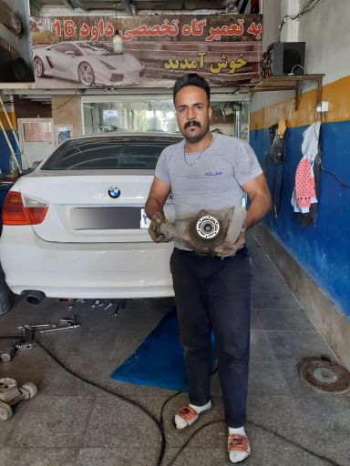 عکس مکانیکی و باطری سازی داود و محمد