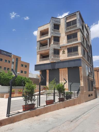 عکس نمایشگاه امیران خودرو