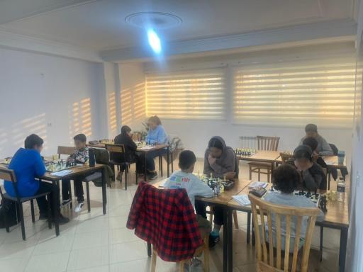 عکس باشگاه شطرنج آرمین خواجوی