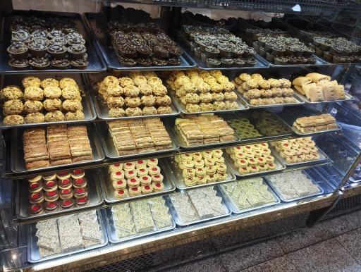 عکس نان و شیرینی اصل تبریز 