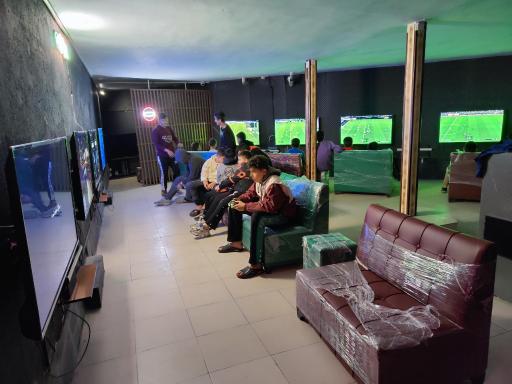 عکس کافه گیم آرنا