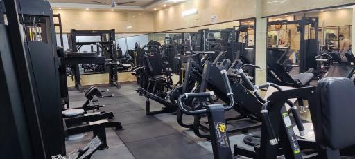 باشگاه بدنسازی رکورد 