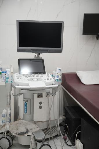 عکس مجتمع درمانی تخصصی و فوق تخصصی ثارالله