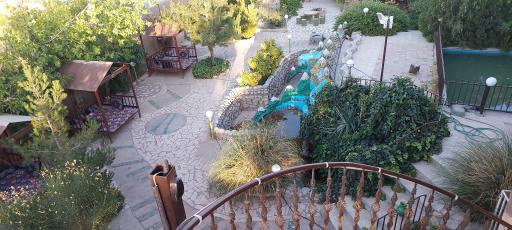 عکس رستوران سنتی باغ پدربزرگ