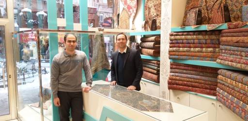 عکس فروشگاه لاله سیاه