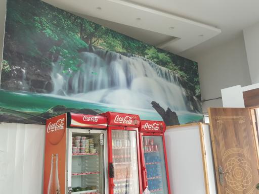 عکس رستوران کریم نژاد