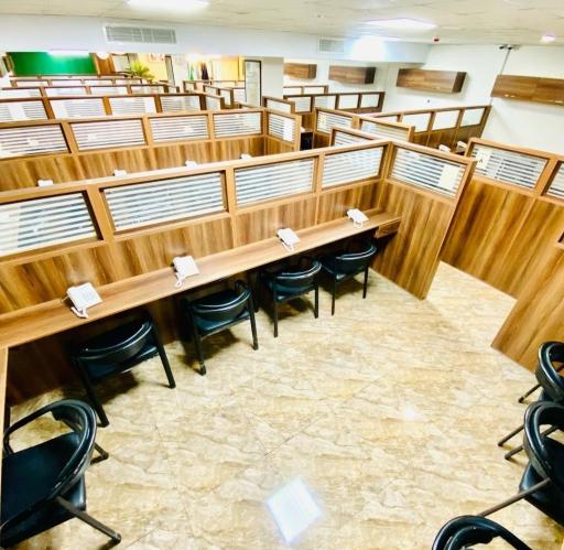 عکس مشاور املاک ماکان 