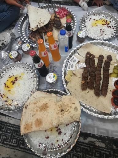 عکس کافه رستوران ساواش