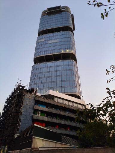 عکس بانک پارسیان شعبه مرکزی کد ۱۰۰۲