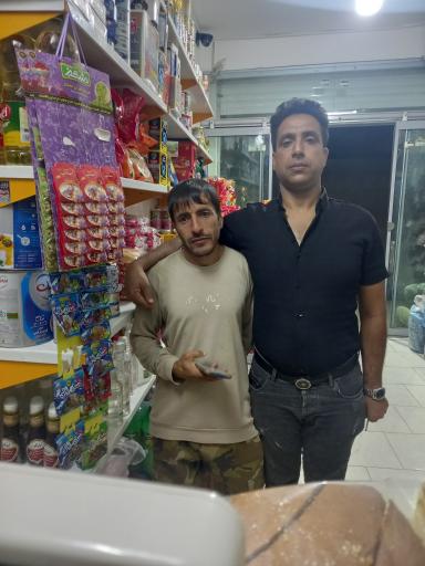عکس سوپرمارکت زحمتکش