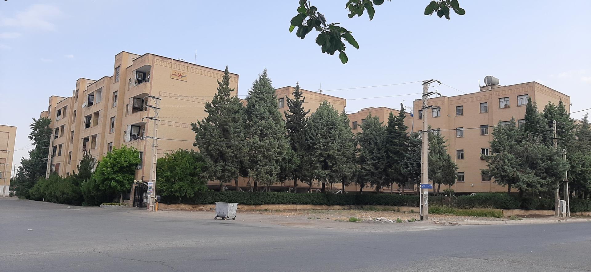 عکس مجتمع مسکونی نیلوفر