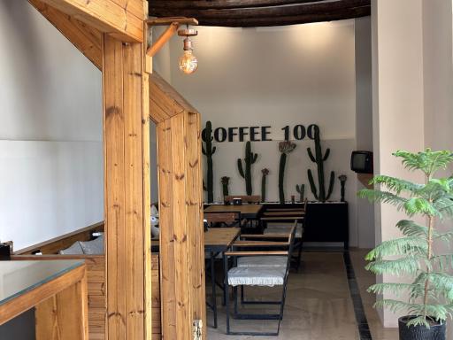 عکس کافه رستوران 100 لواسان