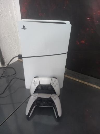 عکس کافه فوتبالی گریفین