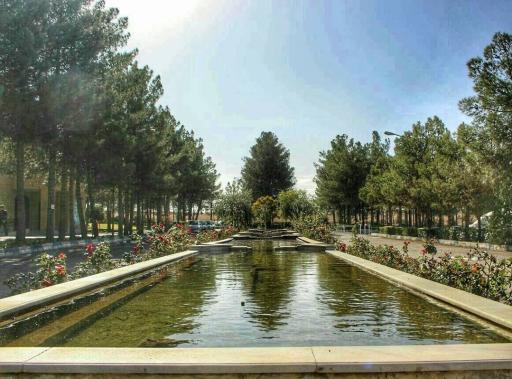 عکس دانشکده علوم پایه