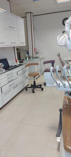 عکس دندانپزشکی دکتر سبحانی