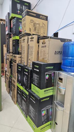 ثامن رایانه توس