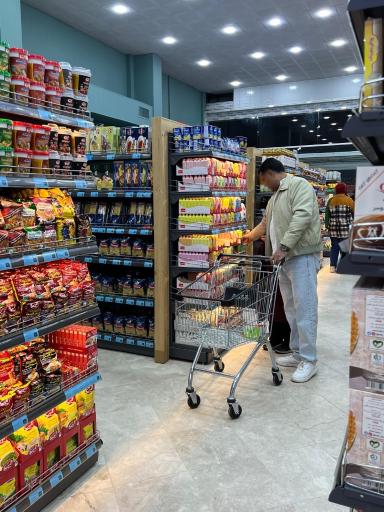 عکس هایپر مارکت کالا پلاس +