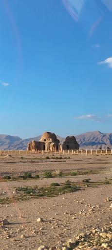 عکس سروستان