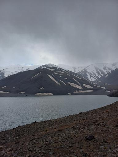 عکس دریاچه چشمه سبز گلمکان