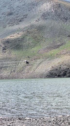 عکس دریاچه چشمه سبز گلمکان