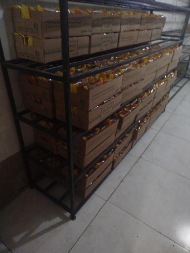 عکس کارگاه کیک پزی دوستی