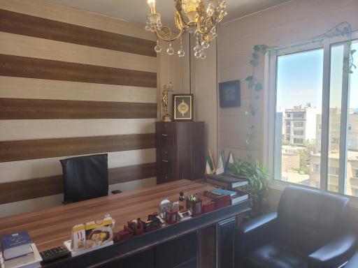 عکس دفتر وکالت محسن موقر داودلی