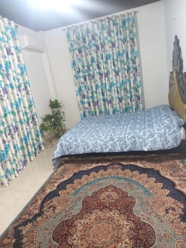 عکس مهمان پذیرخانه سبز