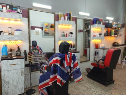 عکس پیرایش رادین 