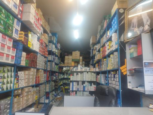 عکس فروشگاه لوازم یدکی خان احمدی