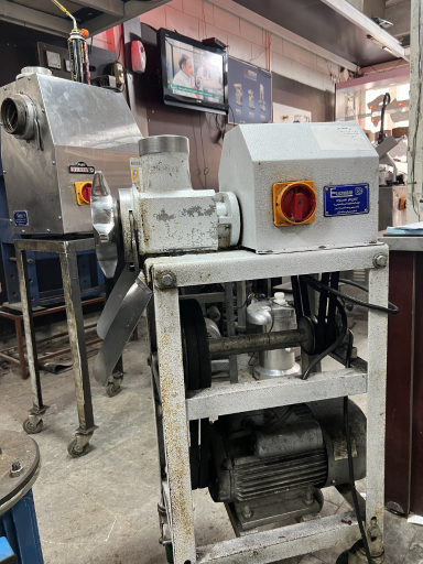 نمایندگی چرخ گوشت صنعتی رنجبر