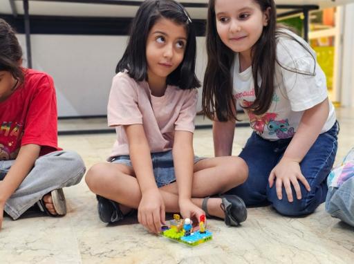 عکس لگو آکادمی