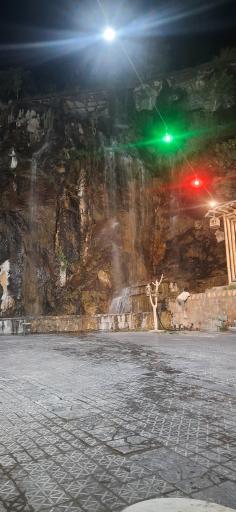 عکس آبشار مصنوعی مهاباد