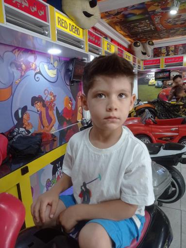 عکس آرایشگاه کودک نی نی کوچولو