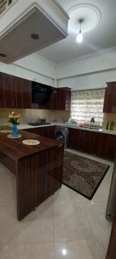 عکس مهمان پذیرخانه سبز