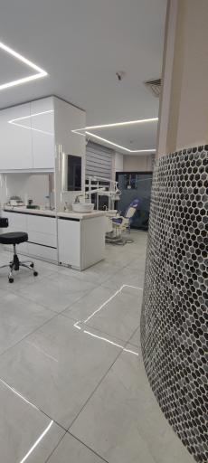 عکس کلینیک دندانپزشکی پرسپولیس 