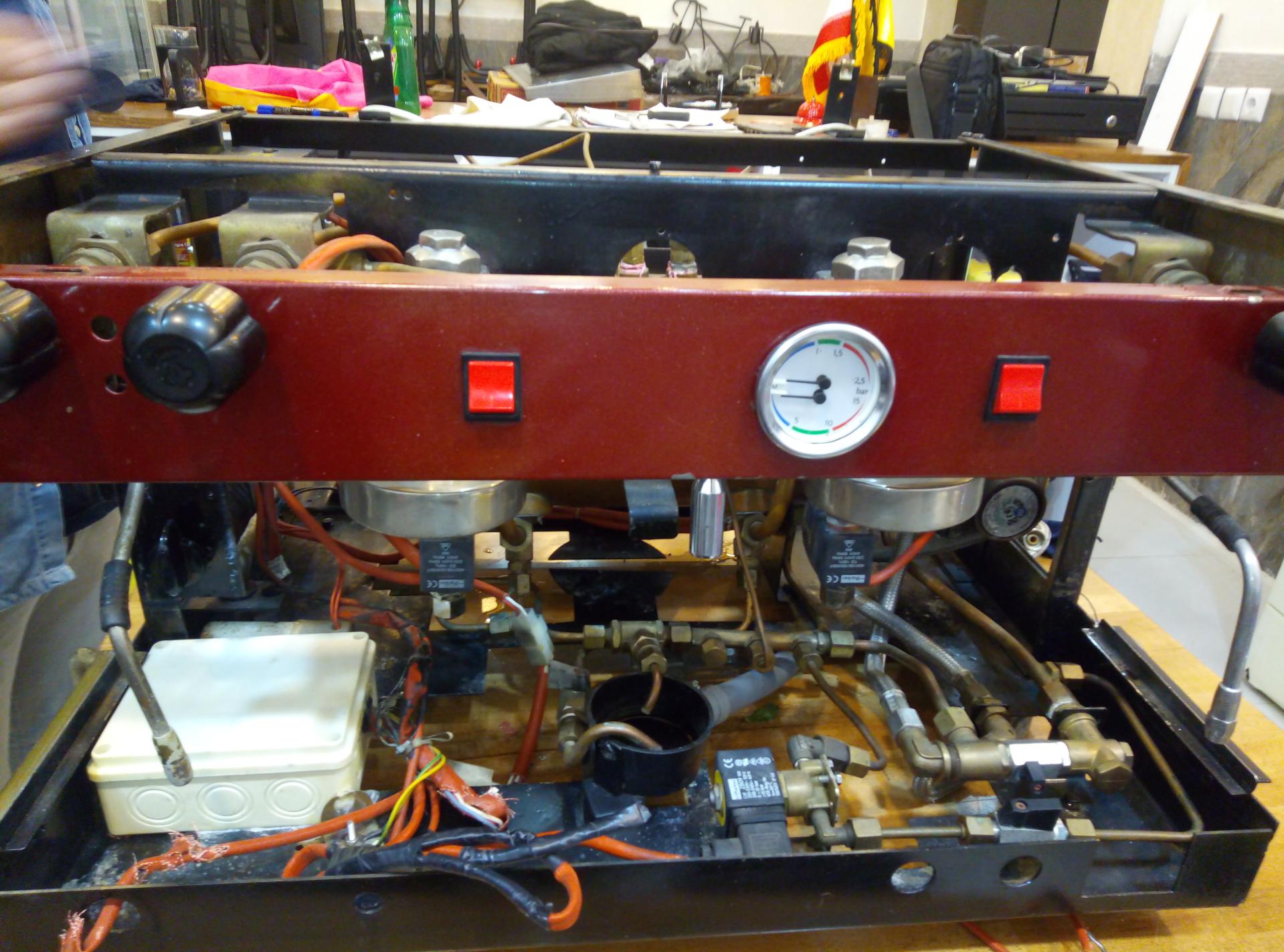 عکس تعمیرات اسپرسوساز سقایی