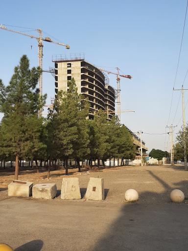 عکس برج بازار (در حال ساخت)