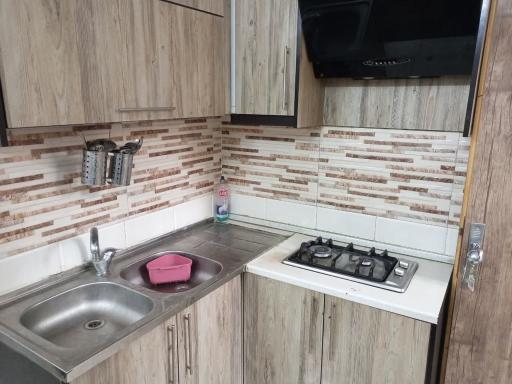 عکس هتل و مهمانپذیر آلا