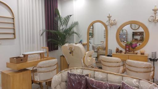 عکس سالن زیبایی لیلاک
