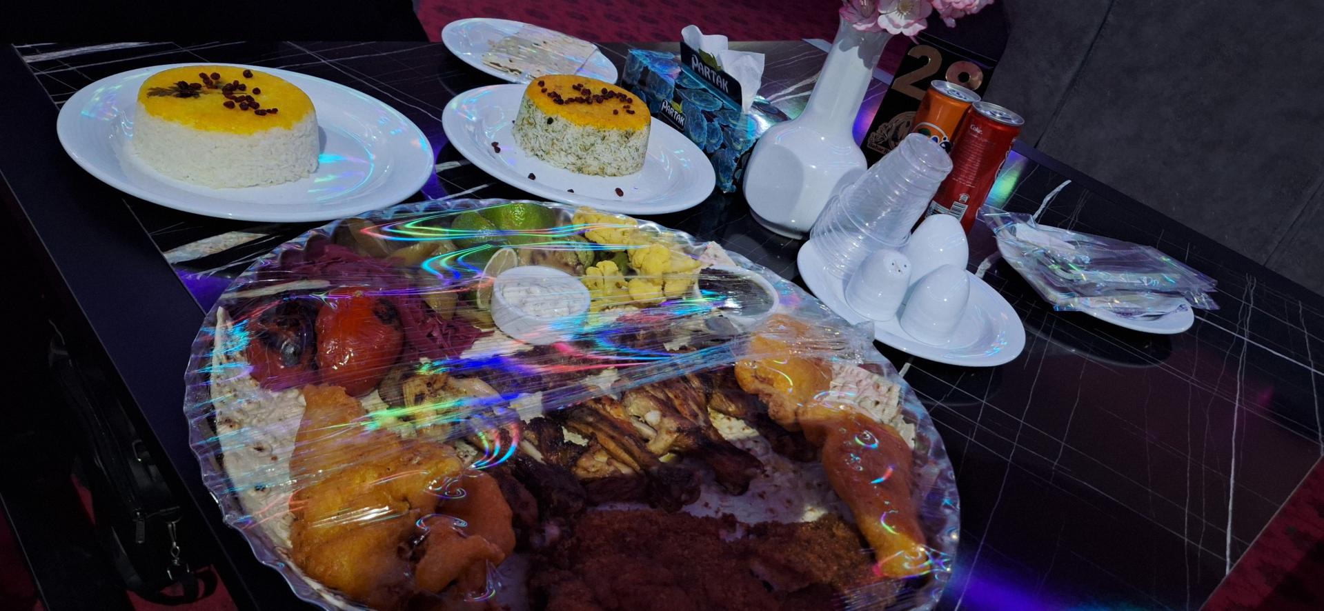 عکس باغ تالار بهار