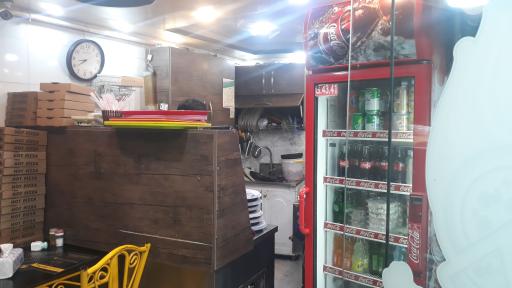 پیتزا توریست