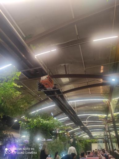 عکس رستوران شب نشین