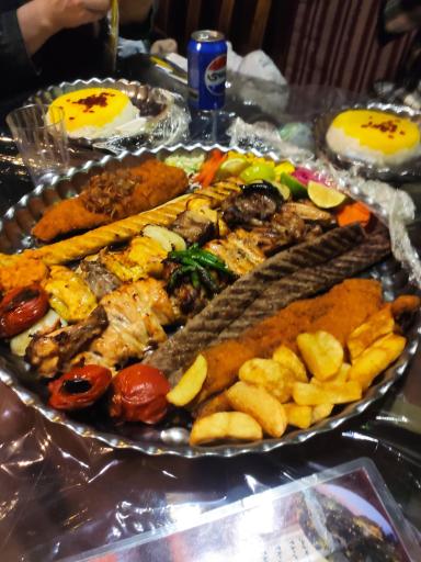 عکس رستوران شب نشین