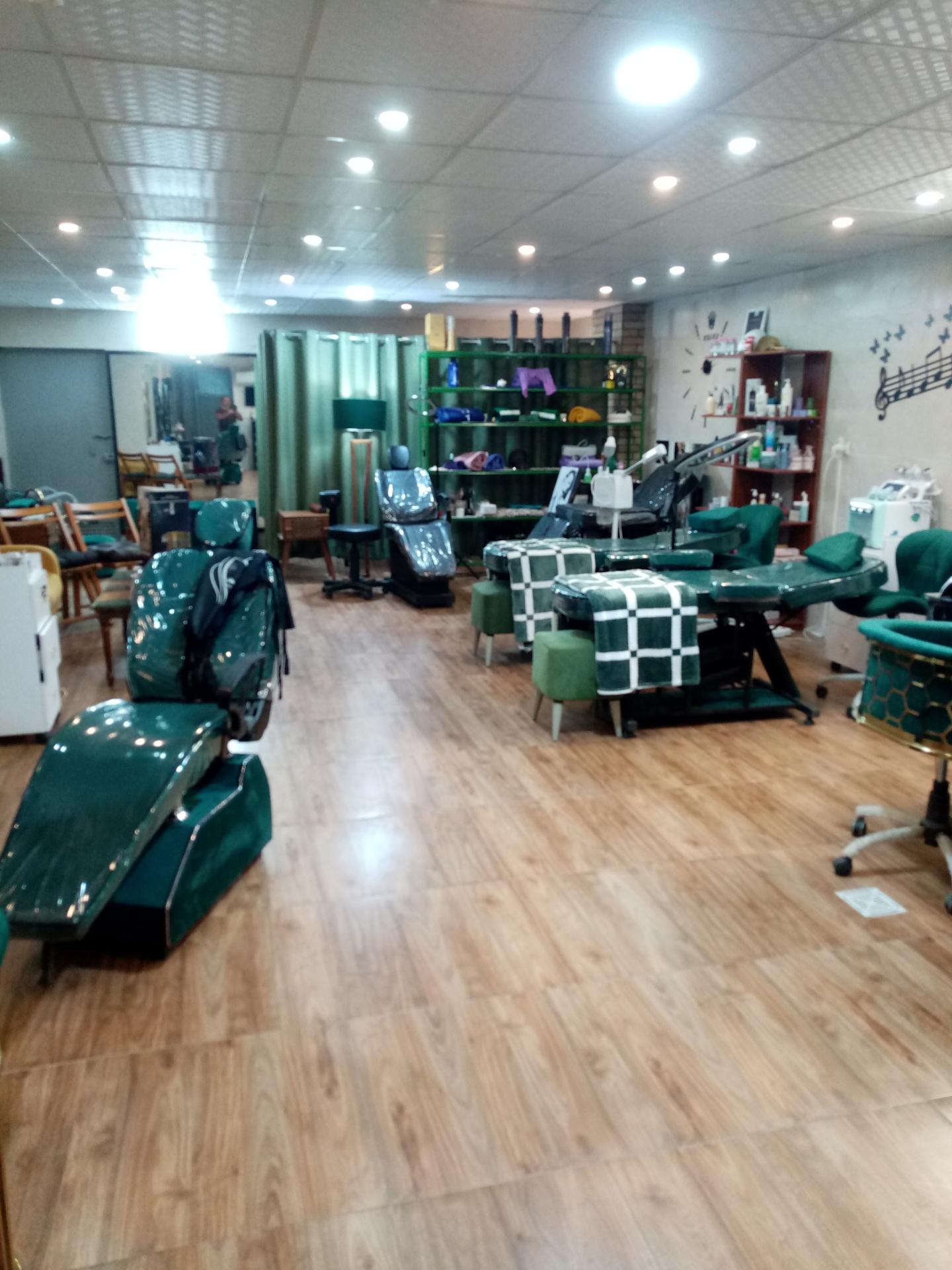 عکس آرایشگاه دوک 