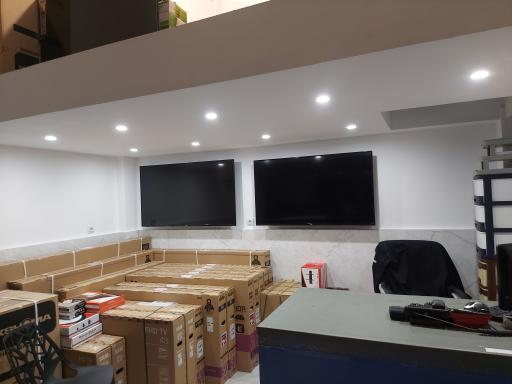 عکس نمایندگی تعمیرات تلویزیون سامسونگ